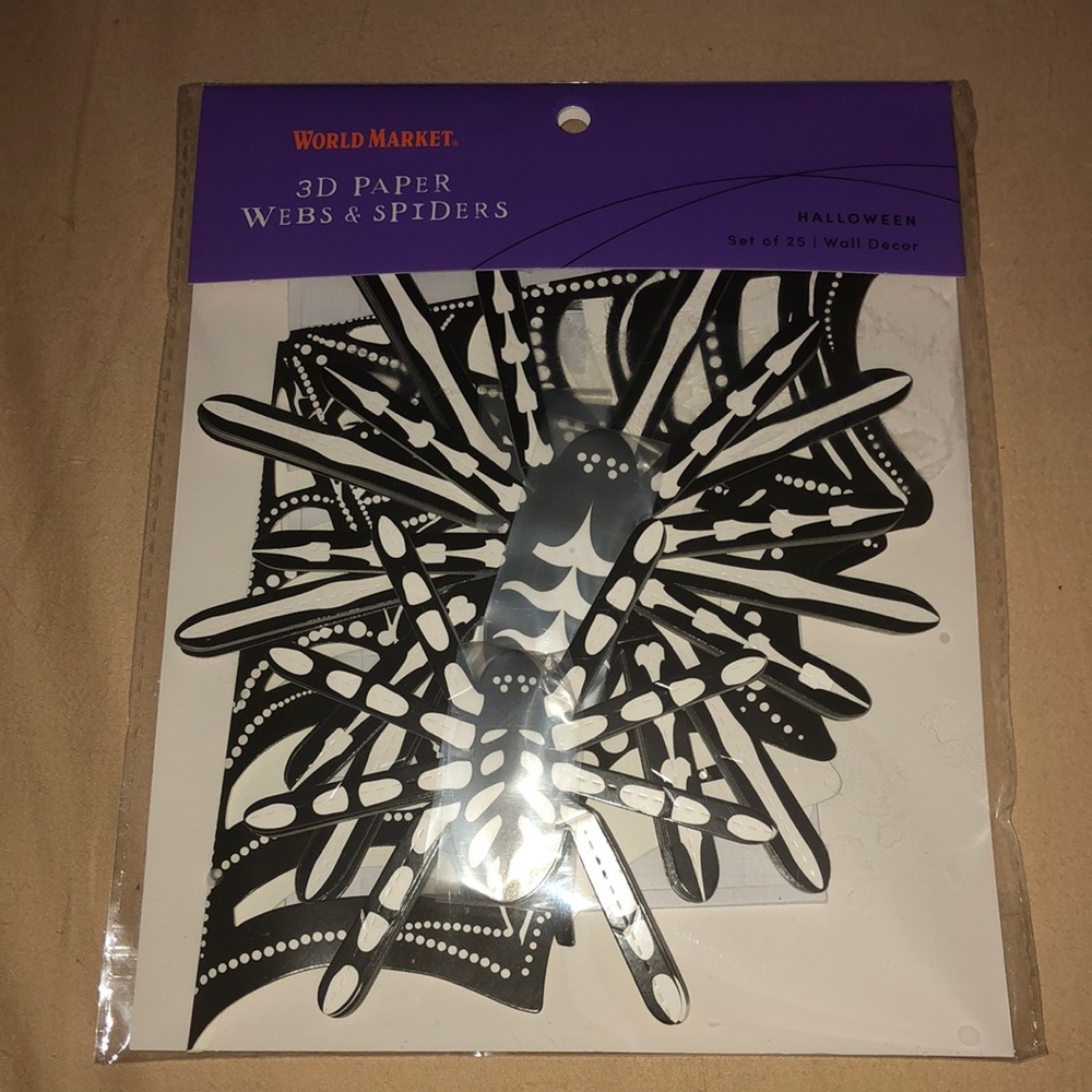 NWT World Market 3D Paper Webs & Spiders Halloween Set of 25 Wall Decorations